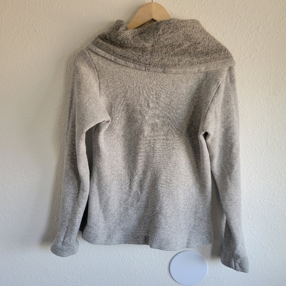 J. Crew Wool Blend Funnel Cowel Neck Gray Sweater Women's Size M - Picture 5 of 7